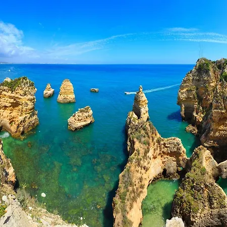 A74 - Rua Do Canal 1 Bed Flat Lagos