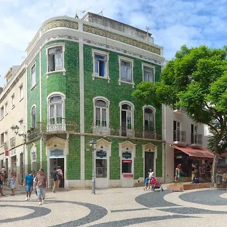 A74 - Rua Do Canal 1 Bed Flat * Lagos